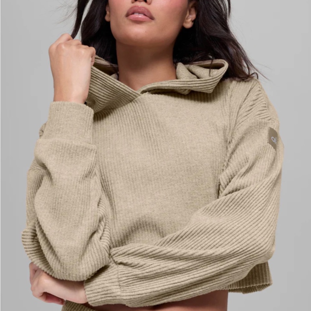 NWOT ALO Yoga Ribbed Cowl Neck Sweater in Beige